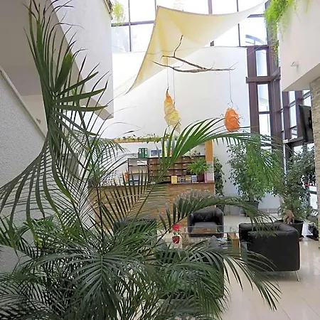 Hotel Ballet School 3*